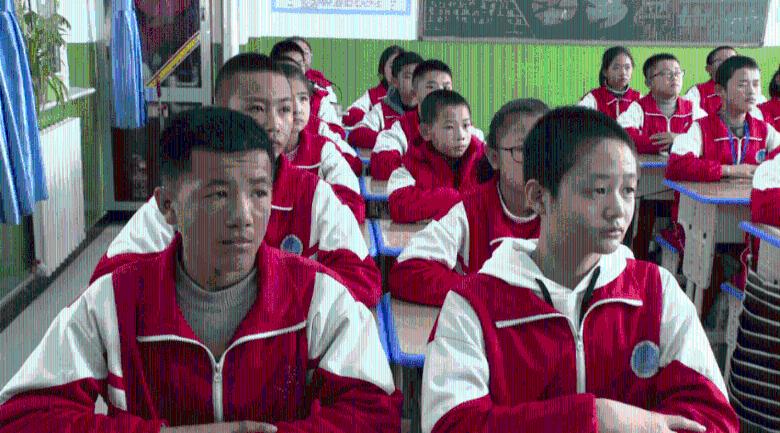 手机游戏